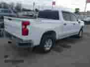 2022 Chevrolet Silverado 1500 Work Truck z VIN 1GCPDAEK5NZ613124, wystawiony jako IAAI lot #41504903 z przebiegiem 76 917 mil mil oraz . Historia ofert i sprzedaży dostępna na DreamBid. Obrazek 4.