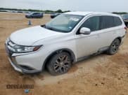 ✅ 2018 Mitsubishi Outlander SE • VIN: JA4AD3A31JZ014712 • Lot: 63241275. Wystawiony na Copart z przebiegiem 179 660 mil. Bezpłatny archiwum sprzedaży aukcyjnych z USA i szczegółowy raport historii pojazdu na DreamBid. Zdjęcie 1.