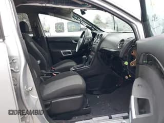 ✅ 2013 Chevrolet Captiva Sport LT • VIN: 3GNFL3EK7DS522580 • Lot: 41502254. Wystawiony na IAAI z przebiegiem 99 476 mil. Bezpłatny archiwum sprzedaży aukcyjnych z USA i szczegółowy raport historii pojazdu na DreamBid. Zdjęcie 5.