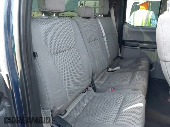 ✅ 2015 Ford F-150 XL • VIN: 1FTEX1CP0FKE14845 • Lot: 42013909. Listed on IAAI with 162,644 mi. Free auction sales archive from the USA and detailed vehicle history report at DreamBid. Image 8.