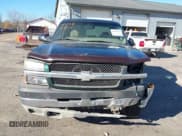 ✅ 2003 Chevrolet Silverado 2500HD LS • VIN: 1GCHK23193F166158 • Lot: 41483404. Wystawiony na IAAI z przebiegiem 238 704 mil. Bezpłatny archiwum sprzedaży aukcyjnych z USA i szczegółowy raport historii pojazdu na DreamBid. Zdjęcie 12.