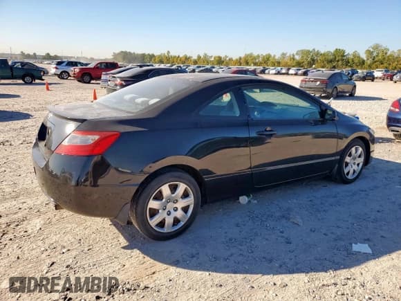 ✅ 2010 Honda Civic LX • VIN: 2HGFG1B64AH531715 • Lot: 92104315. Listed on Copart with 161,712 mi. Free auction sales archive from the USA and detailed vehicle history report at DreamBid. Image 3.
