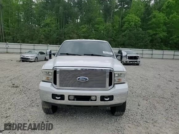 ✅ 2007 Ford F-350 XL • VIN: 1FTSW31P47EB02791 • Лот: 53314325. Опубликован ранее на Copart с пробегом 142 442 миль. Бесплатный доступ к архиву аукционных продаж из США и подробный отчёт об истории автомобиля на DreamBid. Изображение 11.