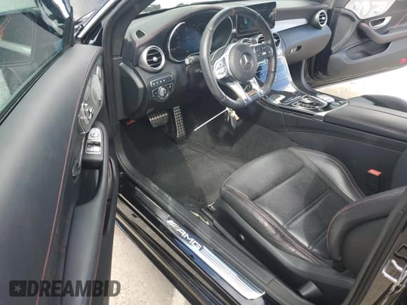 ✅ 2020 Mercedes-Benz C 43 AMG • VIN: WDDWJ6EB8LF963594 • Lot: 84280235. Wystawiony na Copart z przebiegiem 40 434 mil. Bezpłatny archiwum sprzedaży aukcyjnych z USA i szczegółowy raport historii pojazdu na DreamBid. Zdjęcie 8.