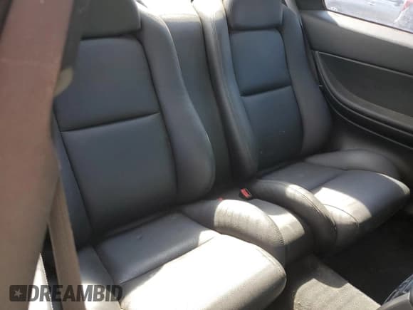 ✅ 2004 Pontiac GTO • VIN: 6G2VX12G64L296753 • Lot: 74538194. Wystawiony na Copart z przebiegiem 78 538 mil. Bezpłatny archiwum sprzedaży aukcyjnych z USA i szczegółowy raport historii pojazdu na DreamBid. Zdjęcie 10.