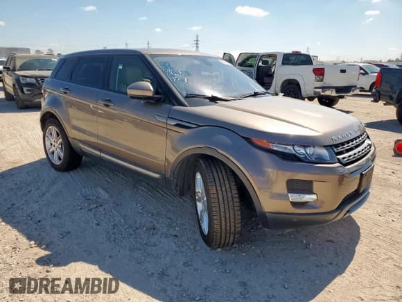 ✅ 2015 Land Rover Range Rover Evoque Pure Plus • VIN: SALVP2BG7FH046385 • Lot: 85652925. Listed on Copart with 81,970 mi. Free auction sales archive from the USA and detailed vehicle history report at DreamBid. Image 4.