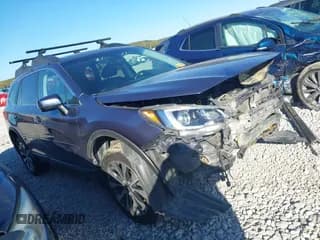 ✅ 2017 Subaru Outback Limited • VIN: 4S4BSANC6H3220499 • Lot: 43559302. Listed on IAAI with 115,430 mi. Free auction sales archive from the USA and detailed vehicle history report at DreamBid. Image 1.