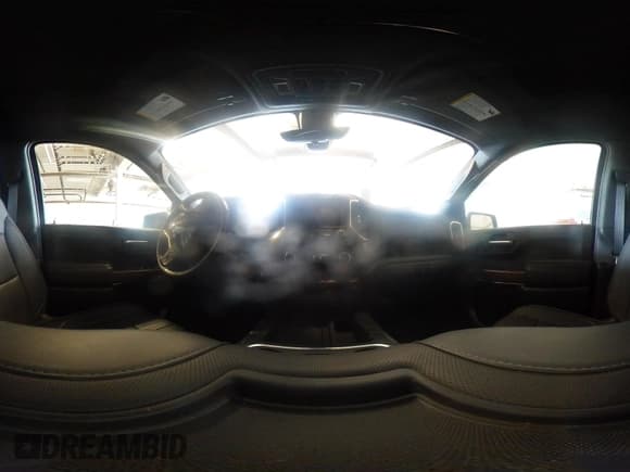 ✅ 2021 Chevrolet Silverado 1500 High Country • VIN: 1GCUYHET0MZ353142 • Lot: 42291019. Wystawiony na IAAI z przebiegiem 20 765 mil. Bezpłatny archiwum sprzedaży aukcyjnych z USA i szczegółowy raport historii pojazdu na DreamBid. Zdjęcie 17.