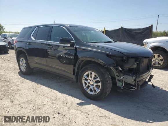✅ 2021 Chevrolet Traverse LS • VIN: 1GNERFKW2MJ222790 • Lot: 70707025. Wystawiony na Copart z przebiegiem 110 279 mil. Bezpłatny archiwum sprzedaży aukcyjnych z USA i szczegółowy raport historii pojazdu na DreamBid. Zdjęcie 4.
