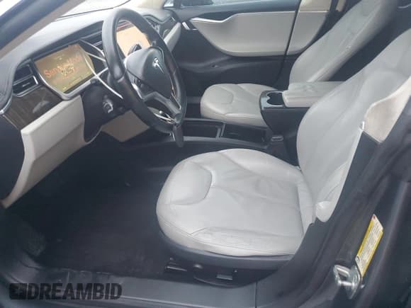 ✅ 2013 Tesla Model S • VIN: 5YJSA1CG7DFP17250 • Lot: 84744335. Listed on Copart with 204,105 mi. Free auction sales archive from the USA and detailed vehicle history report at DreamBid. Image 7.