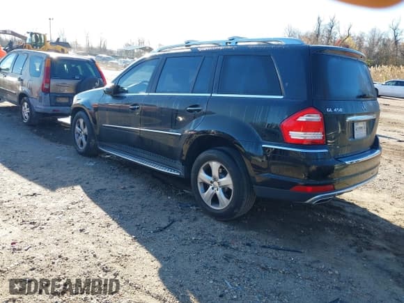 ✅ 2010 Mercedes-Benz GL 450 • VIN: 4JGBF7BE9AA578906 • Lot: 43765540. Listed on IAAI with 108,936 mi. Free auction sales archive from the USA and detailed vehicle history report at DreamBid. Image 3.