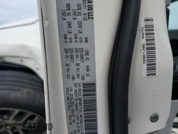 ✅ 2018 Jeep Compass Latitude • VIN: 3C4NJCBB3JT468182 • Lot: 68586175. Wystawiony na Copart z przebiegiem 61 068 mil. Bezpłatny archiwum sprzedaży aukcyjnych z USA i szczegółowy raport historii pojazdu na DreamBid. Zdjęcie 13.