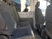 ✅ 2019 Ford Transit Passenger XL • VIN: 1FBAX2CM2KKA99488 • Lot: 71166995. Wystawiony na Copart z przebiegiem 136 593 mil. Bezpłatny archiwum sprzedaży aukcyjnych z USA i szczegółowy raport historii pojazdu na DreamBid. Zdjęcie 11.