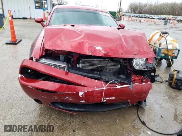 ✅ 2010 Dodge Challenger SE • VIN: 2B3CJ4DV0AH277799 • Lot: 51150915. Wystawiony na Copart z przebiegiem 237 135 mil. Bezpłatny archiwum sprzedaży aukcyjnych z USA i szczegółowy raport historii pojazdu na DreamBid. Zdjęcie 5.