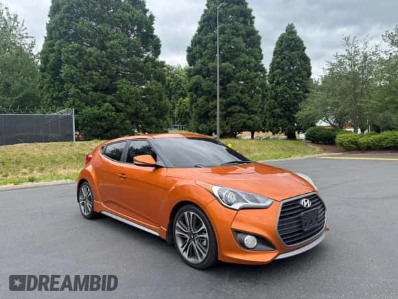 ✅ 2016 Hyundai Veloster Turbo • VIN: KMHTC6AEXGU274614 • Lot: 61510255. Wystawiony na Copart z przebiegiem 74 071 mil. Bezpłatny archiwum sprzedaży aukcyjnych z USA i szczegółowy raport historii pojazdu na DreamBid. Zdjęcie 1.