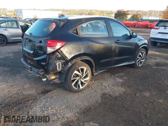 ✅ 2019 Honda HR-V Sport • VIN: 3CZRU6H1XKG712343 • Лот: 43488018. Опубликован ранее на IAAI с пробегом 63 101 миль. Бесплатный доступ к архиву аукционных продаж из США и подробный отчёт об истории автомобиля на DreamBid. Изображение 4.