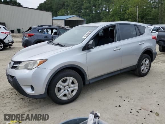 ✅ 2015 Toyota RAV4 LE • VIN: 2T3BFREVXFW340468 • Лот: 81393675. Опубликован ранее на Copart с пробегом 145 310 миль. Бесплатный доступ к архиву аукционных продаж из США и подробный отчёт об истории автомобиля на DreamBid. Изображение 1.