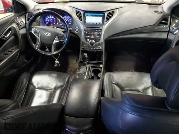 2015 Hyundai Azera с VIN KMHFG4JG3FA469221, выставлен на аукционе Copart как лот 50949075 с пробегом 82 923 миль миль и Чистый • Clean title. История ставок и продаж доступна на DreamBid. Изображение 8.