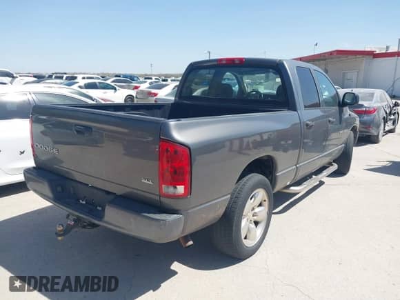 2003 Dodge 1500 ST z VIN 1D7HA18N13S360544, wystawiony jako IAAI lot #41808387 z przebiegiem 169 785 mil mil oraz . Historia ofert i sprzedaży dostępna na DreamBid. Obrazek 4.