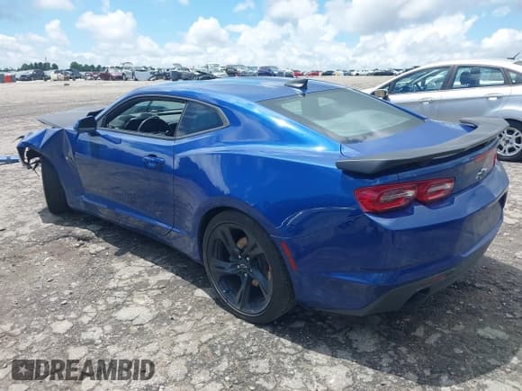 ✅ 2022 Chevrolet Camaro 1LT • VIN: 1G1FB1RX3N0101236 • Lot: 42252661. Listed on IAAI with 51,776 mi. Free auction sales archive from the USA and detailed vehicle history report at DreamBid. Image 3.