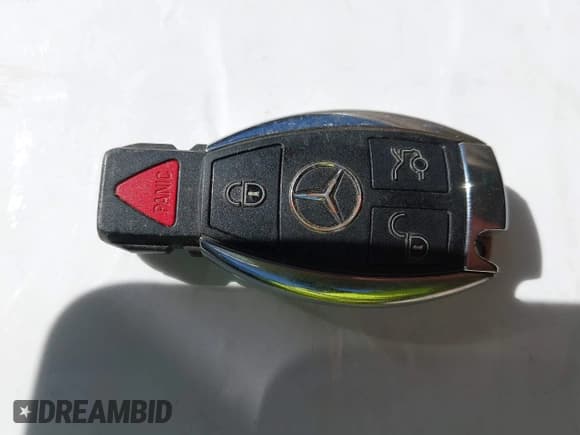 ✅ 2015 Mercedes-Benz S 550 • VIN: WDDUG8CB4FA185008 • Lot: 43610189. Listed on IAAI with 60,760 mi. Free auction sales archive from the USA and detailed vehicle history report at DreamBid. Image 11.