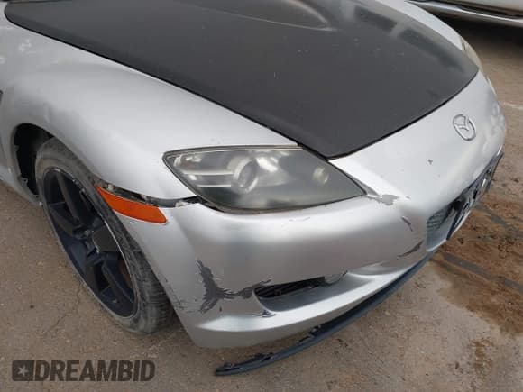 ✅ 2004 Mazda RX-8 • VIN: JM1FE173140120395 • Lot: 42997914. Wystawiony na IAAI z przebiegiem 111 240 mil. Bezpłatny archiwum sprzedaży aukcyjnych z USA i szczegółowy raport historii pojazdu na DreamBid. Zdjęcie 6.