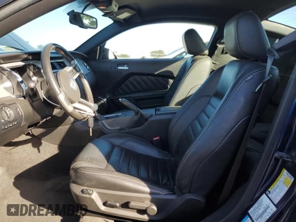 ✅ 2011 Ford Mustang GT • VIN: 1ZVBP8CF4B5125881 • Лот: 86709135. Опубликован ранее на Copart с пробегом 86 025 миль. Бесплатный доступ к архиву аукционных продаж из США и подробный отчёт об истории автомобиля на DreamBid. Изображение 7.