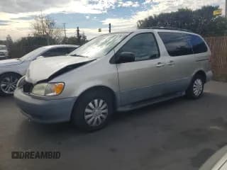 ✅ 2002 Toyota Sienna LE • VIN: 4T3ZF13C52U481136 • Lot: 92401625. Wystawiony na Copart z przebiegiem 177 908 mil. Bezpłatny archiwum sprzedaży aukcyjnych z USA i szczegółowy raport historii pojazdu na DreamBid. Zdjęcie 1.