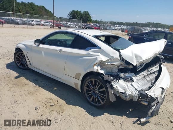 ✅ 2017 Infiniti Q60 Red Sport 400 • VIN: JN1FV7EK8HM610539 • Лот: 43211961. Опубликован ранее на IAAI с пробегом 57 218 миль. Бесплатный доступ к архиву аукционных продаж из США и подробный отчёт об истории автомобиля на DreamBid. Изображение 6.