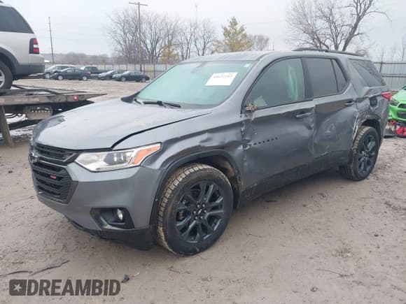 ✅ 2021 Chevrolet Traverse RS • VIN: 1GNEVJKW9MJ205306 • Lot: 41672212. Wystawiony na IAAI z przebiegiem 58 812 mil. Bezpłatny archiwum sprzedaży aukcyjnych z USA i szczegółowy raport historii pojazdu na DreamBid. Zdjęcie 17.