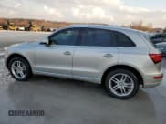 ✅ 2016 Audi Q5 Premium Plus • VIN: WA1L2AFP9GA082875 • Лот: 93115555. Опубликован ранее на Copart с пробегом 97 212 миль. Бесплатный доступ к архиву аукционных продаж из США и подробный отчёт об истории автомобиля на DreamBid. Изображение 2.