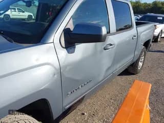 ✅ 2016 Chevrolet Silverado 1500 LT • VIN: 3GCPCREC5GG300541 • Lot: 43505634. Wystawiony na IAAI z przebiegiem 186 728 mil. Bezpłatny archiwum sprzedaży aukcyjnych z USA i szczegółowy raport historii pojazdu na DreamBid. Zdjęcie 6.