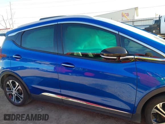 ✅ 2020 Chevrolet Bolt EV Premier • VIN: 1G1FZ6S0XL4149831 • Lot: 41775604. Wystawiony na IAAI z przebiegiem 188 278 mil. Bezpłatny archiwum sprzedaży aukcyjnych z USA i szczegółowy raport historii pojazdu na DreamBid. Zdjęcie 14.