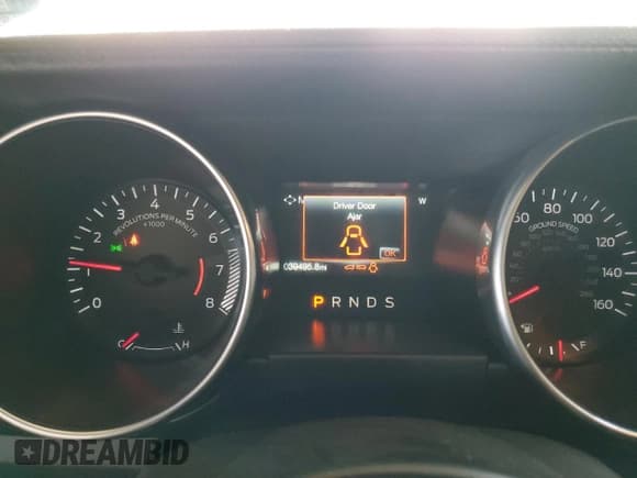 ✅ 2019 Ford Mustang EcoBoost • VIN: 1FA6P8TH9K5189796 • Lot: 89919255. Listed on Copart with 39,495 mi. Free auction sales archive from the USA and detailed vehicle history report at DreamBid. Image 9.