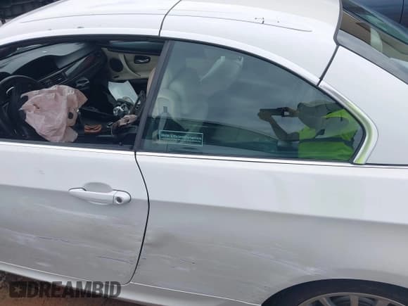 ✅ 2012 BMW 3 Series 328i • VIN: WBADW3C59CE824222 • Lot: 42996880. Wystawiony na IAAI z przebiegiem 57 669 mil. Bezpłatny archiwum sprzedaży aukcyjnych z USA i szczegółowy raport historii pojazdu na DreamBid. Zdjęcie 14.