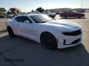 ✅ 2020 Chevrolet Camaro 1LT • VIN: 1G1FB1RS0L0123566 • Lot: 81774635. Wystawiony na Copart z przebiegiem 71 839 mil. Bezpłatny archiwum sprzedaży aukcyjnych z USA i szczegółowy raport historii pojazdu na DreamBid. Zdjęcie 4.