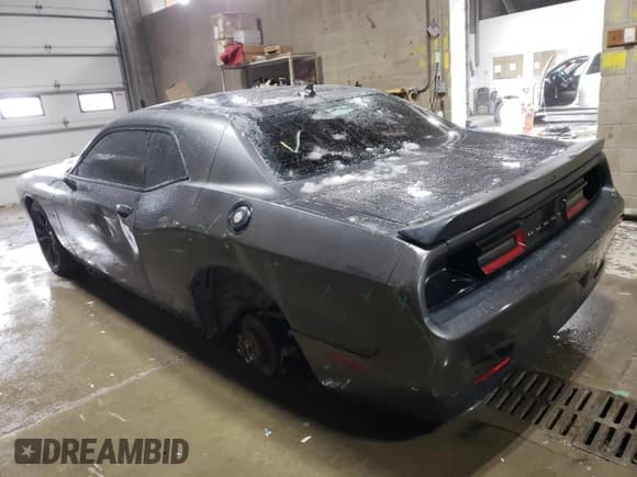 ✅ 2018 Dodge Challenger T/A • VIN: 2C3CDZBT9JH160988 • Lot: 37945494. Wystawiony na Copart z przebiegiem 86 533 mil. Bezpłatny archiwum sprzedaży aukcyjnych z USA i szczegółowy raport historii pojazdu na DreamBid. Zdjęcie 2.