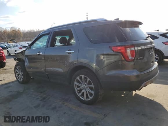 ✅ 2017 Ford Explorer Limited • VIN: 1FM5K8F87HGC39166 • Lot: 92393065. Wystawiony na Copart z przebiegiem 152 289 mil. Bezpłatny archiwum sprzedaży aukcyjnych z USA i szczegółowy raport historii pojazdu na DreamBid. Zdjęcie 2.