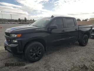 ✅ 2022 Chevrolet Silverado 1500 Custom • VIN: 3GCPYBEK3NG196662 • Lot: 49281805. Wystawiony na Copart z przebiegiem 41 768 mil. Bezpłatny archiwum sprzedaży aukcyjnych z USA i szczegółowy raport historii pojazdu na DreamBid. Zdjęcie 1.