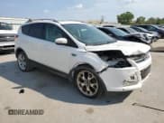 ✅ 2014 Ford Escape Titanium • VIN: 1FMCU0JX2EUC20720 • Лот: 71094495. Опубликован ранее на Copart с пробегом 179 132 миль. Бесплатный доступ к архиву аукционных продаж из США и подробный отчёт об истории автомобиля на DreamBid. Изображение 4.