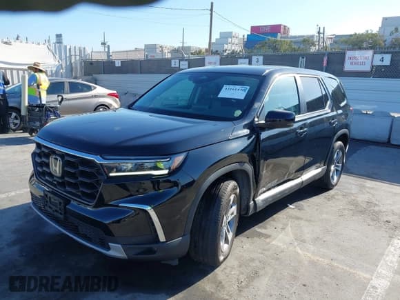 ✅ 2025 Honda Pilot EX-L • VIN: 5FNYG2H44SB011203 • Лот: 43161430. Опубликован ранее на IAAI с пробегом 36 818 миль. Бесплатный доступ к архиву аукционных продаж из США и подробный отчёт об истории автомобиля на DreamBid. Изображение 2.