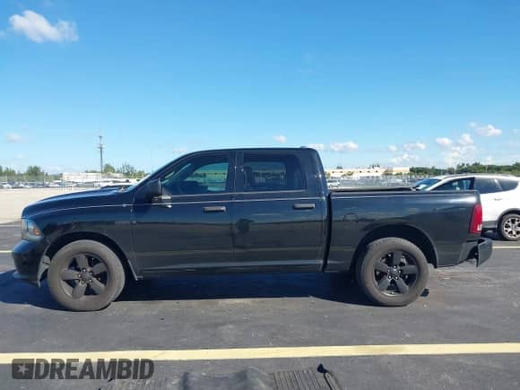 2015 Ram 1500 Express с VIN 1C6RR6KT0FS517861, выставлен на аукционе IAAI как лот 43528348 с пробегом 133 281 миль миль и . История ставок и продаж доступна на DreamBid. Изображение 15.