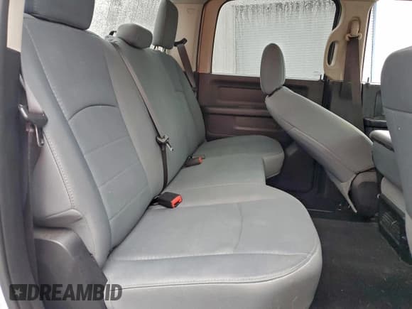 ✅ 2015 Ram 1500 Express • VIN: 1C6RR6KT0FS650278 • Lot: 95794685. Wystawiony na Copart z przebiegiem 123 477 mil. Bezpłatny archiwum sprzedaży aukcyjnych z USA i szczegółowy raport historii pojazdu na DreamBid. Zdjęcie 10.