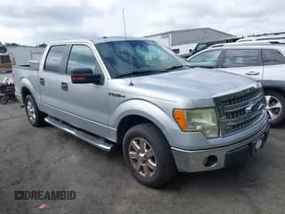 ✅ 2013 Ford F-150 XL • VIN: 1FTFW1CF9DFA85891 • Лот: 43187833. Опубликован ранее на IAAI с пробегом 194 635 миль. Бесплатный доступ к архиву аукционных продаж из США и подробный отчёт об истории автомобиля на DreamBid. Изображение 1.