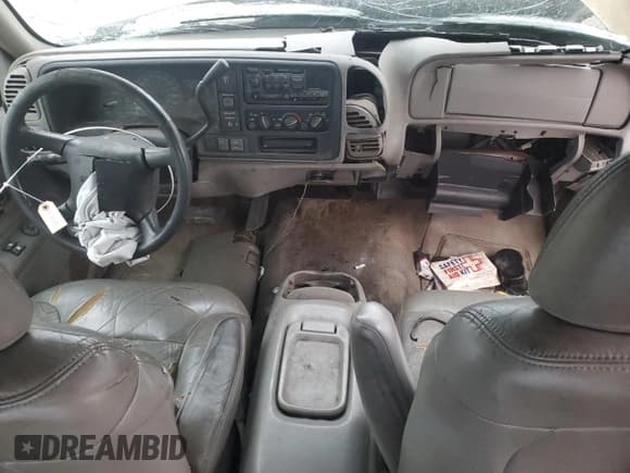 ✅ 1998 GMC Sierra 1500 • VIN: 2GTEK19R1W1542387 • Лот: 45483865. Опубликован ранее на Copart с пробегом 209 839 миль. Бесплатный доступ к архиву аукционных продаж из США и подробный отчёт об истории автомобиля на DreamBid. Изображение 8.