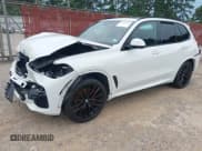 ✅ 2021 BMW X5 sDrive40i • VIN: 5UXCR4C07M9H11302 • Lot: 42432944. Listed on IAAI with Not provided. Free auction sales archive from the USA and detailed vehicle history report at DreamBid. Image 18.