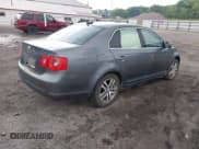 ✅ 2005 Volkswagen Jetta 2.5L • VIN: 3VWRF71K15M618069 • Lot: 42436885. Listed on IAAI with 206,033 mi. Free auction sales archive from the USA and detailed vehicle history report at DreamBid. Image 4.