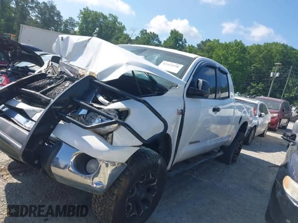 ✅ 2012 Toyota Tundra • VIN: 5TFUW5F12CX243978 • Lot: 42419246. Wystawiony na IAAI z przebiegiem 221 531 mil. Bezpłatny archiwum sprzedaży aukcyjnych z USA i szczegółowy raport historii pojazdu na DreamBid. Zdjęcie 13.