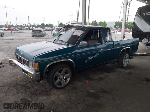 ✅ 1995 Nissan Frontier XE • VIN: 1N6SD16S9SC357798 • Lot: 42773896. Listed on IAAI with 210,400 mi. Free auction sales archive from the USA and detailed vehicle history report at DreamBid. Image 18.