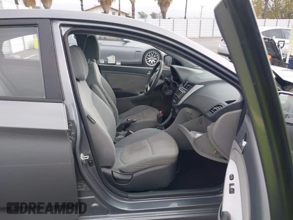 ✅ 2013 Hyundai Accent GLS • VIN: KMHCT4AE3DU531256 • Lot: 43722406. Listed on IAAI with 145,190 mi. Free auction sales archive from the USA and detailed vehicle history report at DreamBid. Image 5.